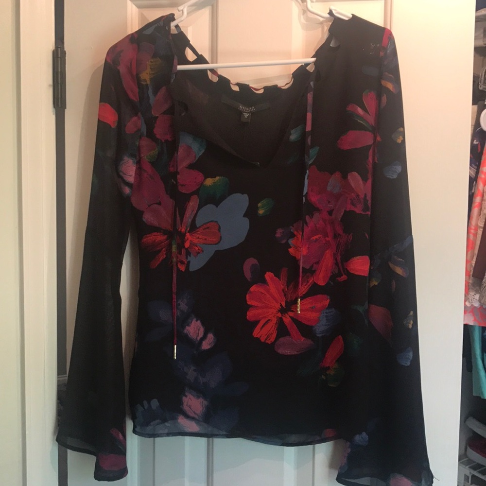 Guess floral bell sleeve top